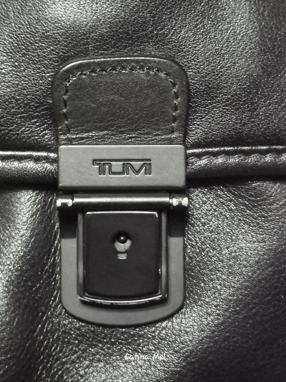TUMI Black Leather Laptop Briefcase - Professional Messenger Bag